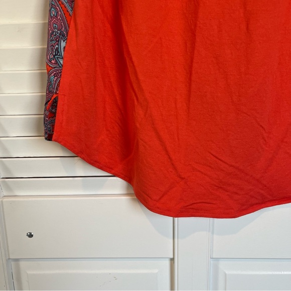 The Limited Paisley Tank Top - Picture 2 of 11